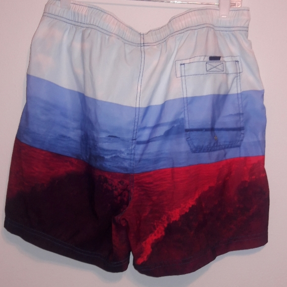 Nautica men swim trunks in  excellent condition - Picture 3 of 4